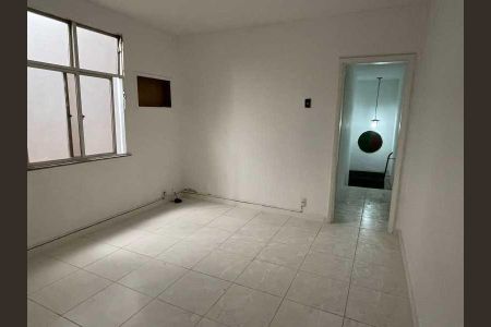Casa à venda com 2 quartos, 150m² em Bonsucesso, Rio de Janeiro