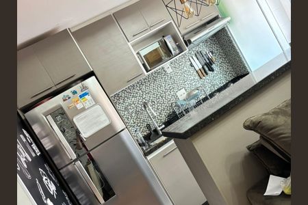 Apartamento à venda com 2 quartos, 47m² em Vila Carmosina, São Paulo