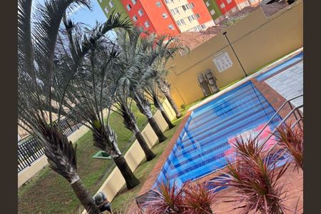 Apartamento à venda com 2 quartos, 47m² em Vila Carmosina, São Paulo