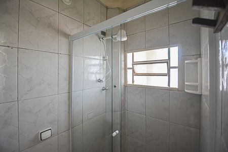 Banheiro de apartamento para alugar com 1 quarto, 28m² em Centro, São Bernardo do Campo