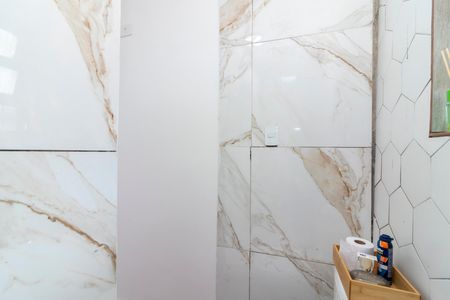 Banheiro de casa para alugar com 1 quarto, 8m² em Jardim São Paulo, São Paulo