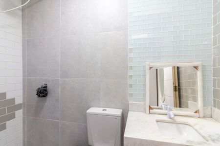 Banheiro de casa para alugar com 1 quarto, 38m² em Jardim São Paulo, São Paulo