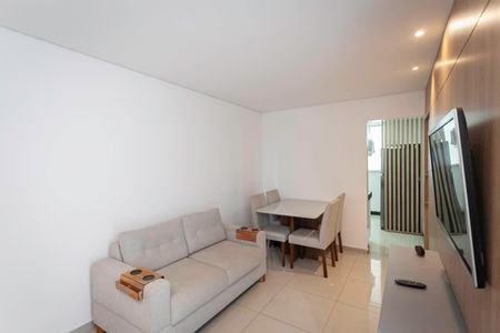 Sala  de apartamento para alugar com 2 quartos, 55m² em Castelo, Belo Horizonte