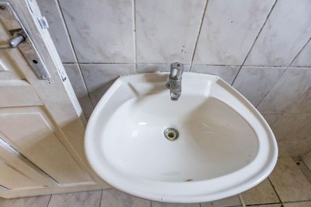 Banheiro  de casa à venda com 2 quartos, 87m² em Casa Grande, Diadema