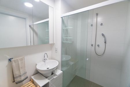 Banheiro de kitnet/studio à venda com 1 quarto, 24m² em Vila da Saúde, São Paulo