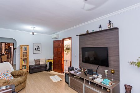 Sala de casa à venda com 3 quartos, 300m² em Parque Sao Domingos, São Paulo