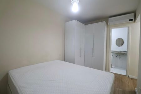 Apartamento para alugar com 70m², 2 quartos e 2 vagasQuarto Suíte 