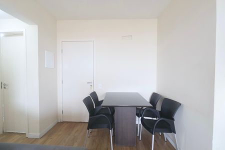 Apartamento para alugar com 70m², 2 quartos e 2 vagasSala