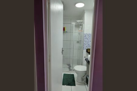 Banheiro de apartamento à venda com 2 quartos, 55m² em Jardim do Estádio, Santo André