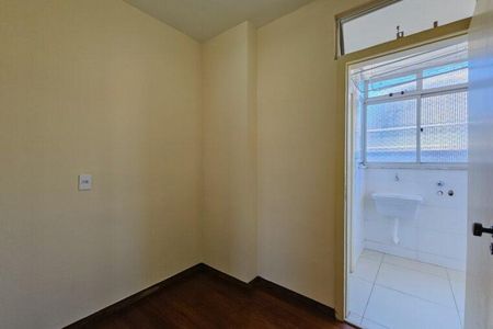 Cozinha de apartamento para alugar com 3 quartos, 75m² em Sion, Belo Horizonte