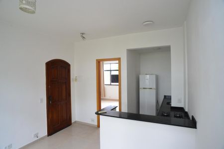 Sala de apartamento à venda com 1 quarto, 38m² em Barra da Tijuca, Rio de Janeiro