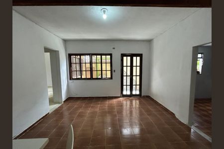 Sala de casa para alugar com 2 quartos, 50m² em Jardim Sulacap, Rio de Janeiro