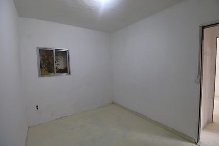 Quarto 2 de casa para alugar com 2 quartos, 50m² em Jardim Sulacap, Rio de Janeiro