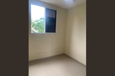 Quarto 1 de apartamento para alugar com 2 quartos, 48m² em Del Castilho, Rio de Janeiro