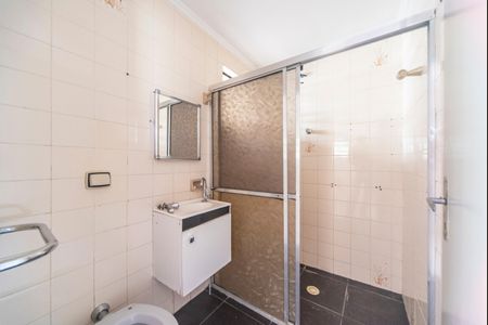Banheiro  de casa para alugar com 1 quarto, 40m² em Vila Tibiriçá, Santo André