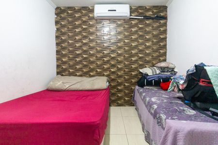 Quarto 1 de casa para alugar com 2 quartos, 110m² em Vila Londrina, São Paulo