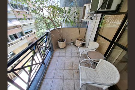 Varanda  de apartamento à venda com 1 quarto, 56m² em Flamengo, Rio de Janeiro