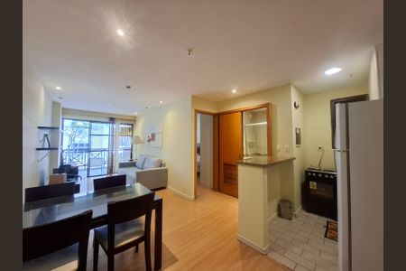 Sala de apartamento à venda com 1 quarto, 56m² em Flamengo, Rio de Janeiro