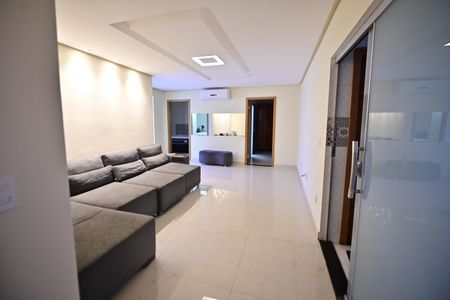 Casa para alugar com 3 quartos, 270m² em Jardim Europa, Goiânia