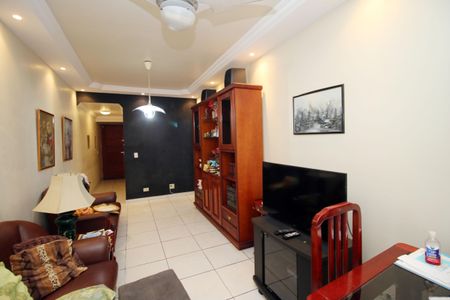 Sala de apartamento para alugar com 2 quartos, 86m² em Vista Alegre, Rio de Janeiro