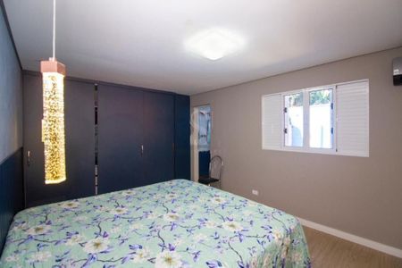 Casa à venda com 3 quartos, 240m² em Campo Belo, São Paulo