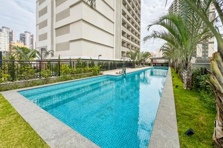 Studio para alugar com 32m², 1 quarto e sem vagaPiscina