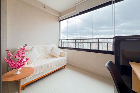 Studio para alugar com 32m², 1 quarto e sem vagaVaranda