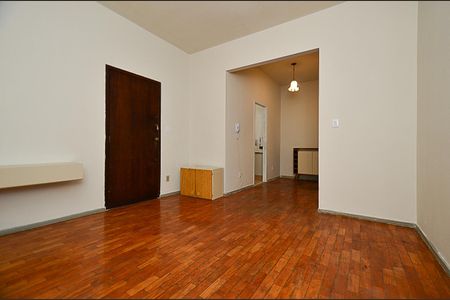 Apartamento para alugar com 91m², 2 quartos e sem vagaSala de Estar
