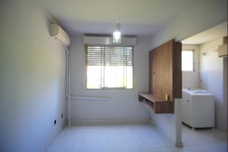 Sala de apartamento para alugar com 3 quartos, 62m² em Jardim Itu, Porto Alegre