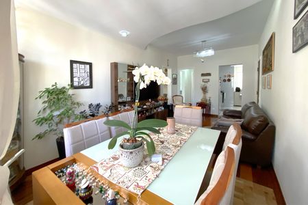 Sala de apartamento à venda com 2 quartos, 78m² em Serra, Belo Horizonte