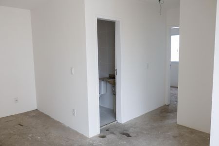 sala de apartamento à venda com 2 quartos, 61m² em Km 18, Osasco