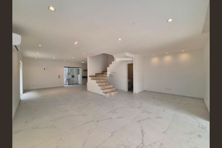 Sala de apartamento para alugar com 3 quartos, 290m² em Recreio dos Bandeirantes, Rio de Janeiro