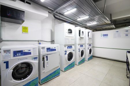 Studio para alugar com 40m², 1 quarto e sem vaga Studio para alugar com 40m², 1 quarto e sem vagaÁrea comum - Lavanderia