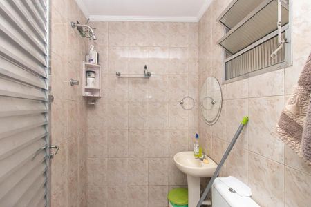 Banheiro 1 de casa à venda com 3 quartos, 213m² em Vila Maria Alta, São Paulo