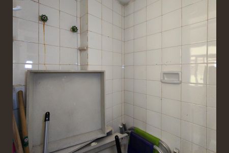 Apartamento à venda com 80m², 2 quartos e sem vagaBanheiro de serviço