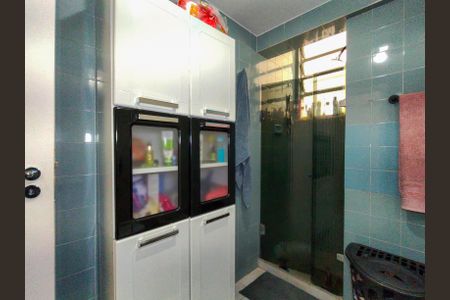 Apartamento à venda com 80m², 2 quartos e sem vagaBanheiro