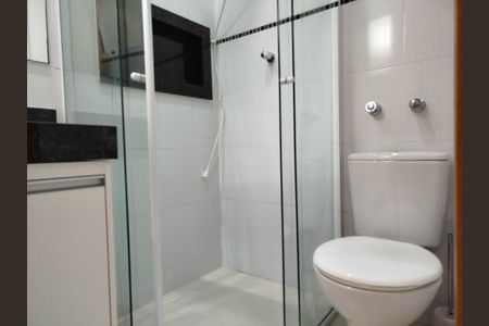 Apartamento para alugar com 30m², 2 quartos e 1 vaga Apartamento para alugar com 30m², 2 quartos e 1 vagaBanheiro