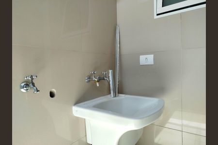 Apartamento para alugar com 30m², 2 quartos e 1 vaga Apartamento para alugar com 30m², 2 quartos e 1 vagaÁrea de serviço