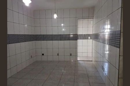 Cozinha de apartamento para alugar com 3 quartos, 80m² em Pirajá, Belo Horizonte