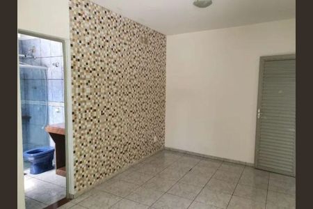 Sala de apartamento para alugar com 3 quartos, 80m² em Pirajá, Belo Horizonte