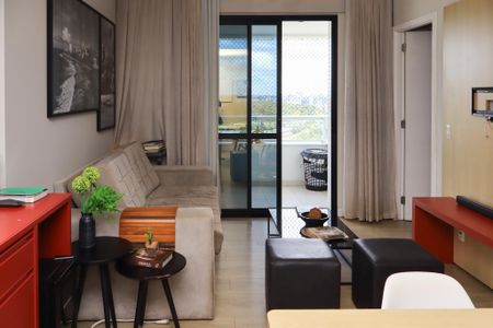 Sala de kitnet/studio para alugar com 1 quarto, 59m² em Caminho das Árvores, Salvador