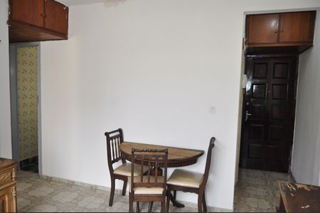 Apartamento para alugar com 2 quartos, 45m² em Tomás Coelho, Rio de Janeiro