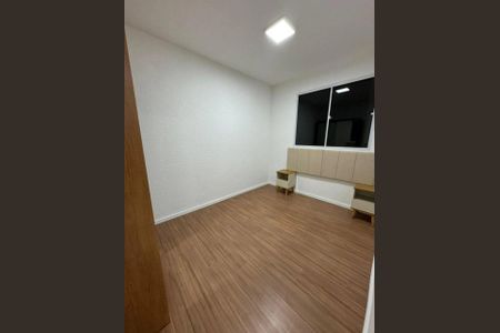 Foto 03 de apartamento à venda com 2 quartos, 41m² em Parque Bristol, São Bernardo do Campo