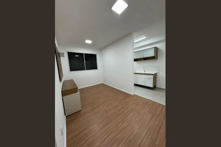 Foto 01 de apartamento à venda com 2 quartos, 41m² em Parque Bristol, São Bernardo do Campo
