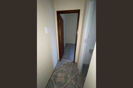 Corredor de casa para alugar com 1 quarto, 101m² em Parque Lafaiete, Duque de Caxias