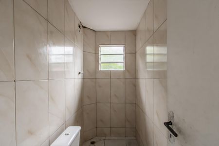 Banheiro de casa para alugar com 1 quarto, 55m² em Parque Boturussu, São Paulo