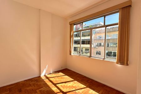 Apartamento à venda com 3 quartos, 95m² em Copacabana, Rio de Janeiro
