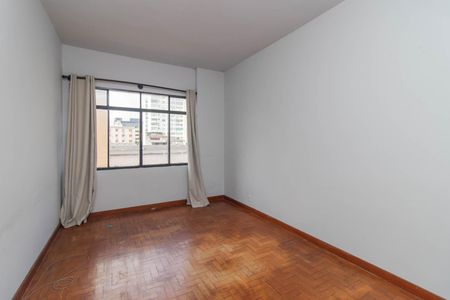 Sala de apartamento para alugar com 1 quarto, 52m² em Centro Histórico, Porto Alegre