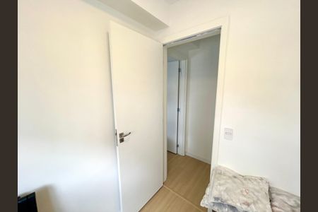 Quarto 1 de apartamento para alugar com 2 quartos, 35m² em Vila Galvão, Guarulhos