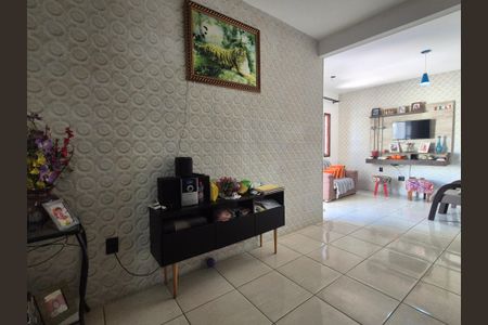 Casa de condomínio para alugar com 85m², 2 quartos e sem vagaSala 